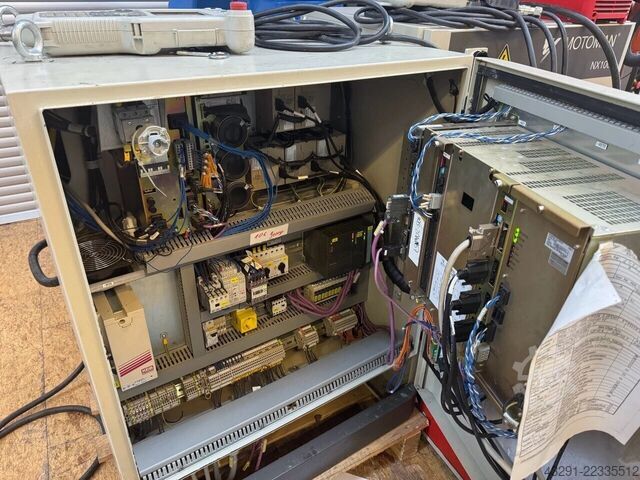 Industrial robot Yaskawa Motoman SP800N