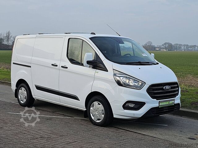 Hochdachkombi FORD TRANSIT CUSTOM 2.0 L1H1 Navi Euro6 130P
