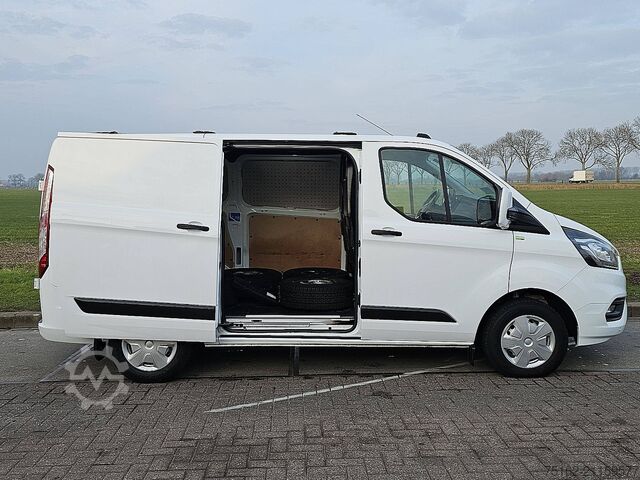 Hochdachkombi FORD TRANSIT CUSTOM 2.0 L1H1 Navi Euro6 130P