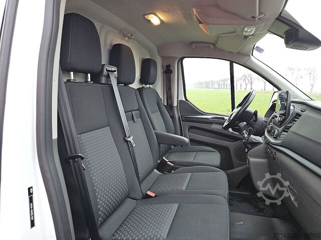 Hochdachkombi FORD TRANSIT CUSTOM 2.0 L2H1 130Pk Navi AC!