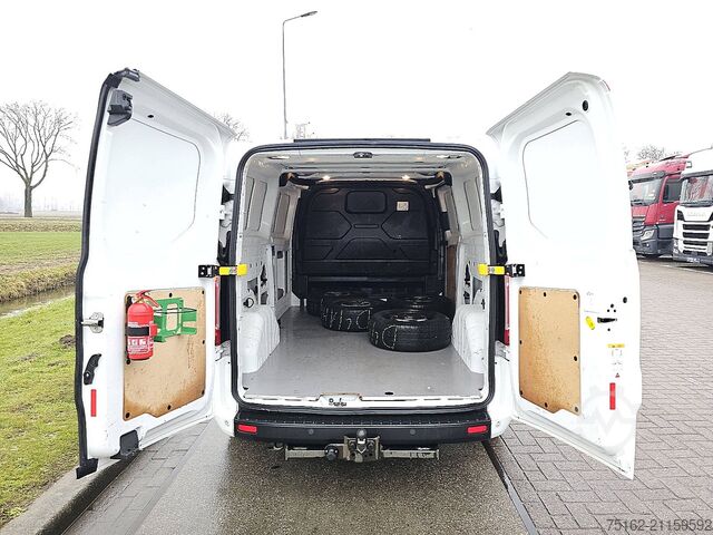 Hochdachkombi FORD TRANSIT CUSTOM 2.0 L2H1 130Pk Navi AC!