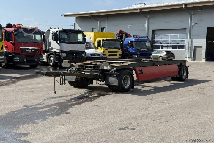 Anhänger-Wechselfahrgestell  TCA 18 Containertransport / Swiss-Vehicle