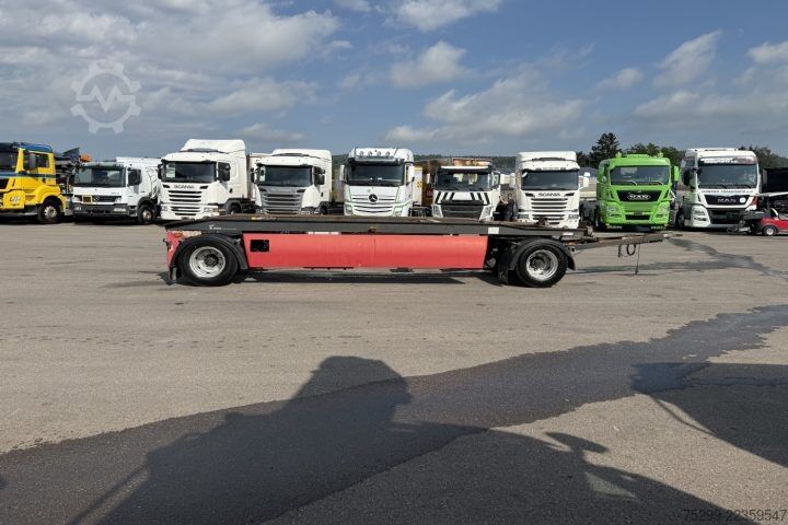 Anhänger-Wechselfahrgestell  TCA 18 Containertransport / Swiss-Vehicle