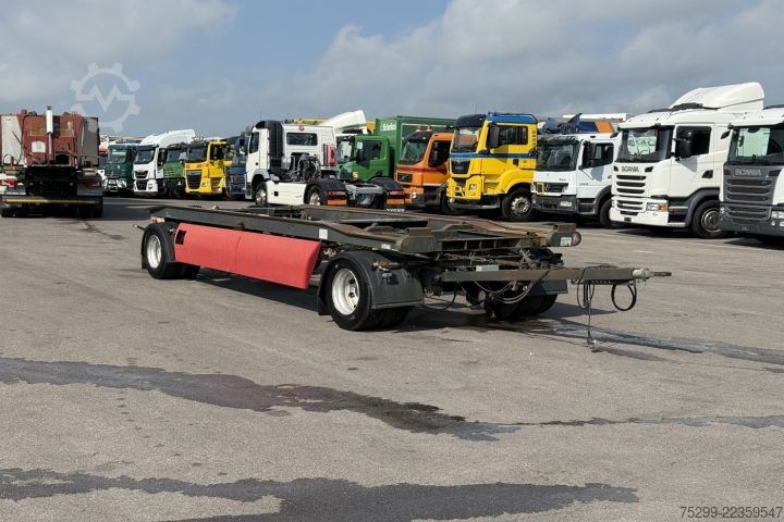 Anhänger-Wechselfahrgestell  TCA 18 Containertransport / Swiss-Vehicle
