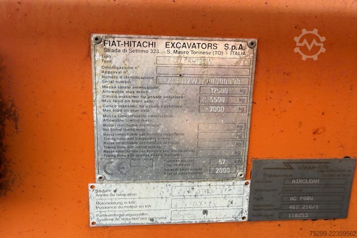 Straßenwalze Hitachi FH120W Mobilbagger / Swiss-Vehicle