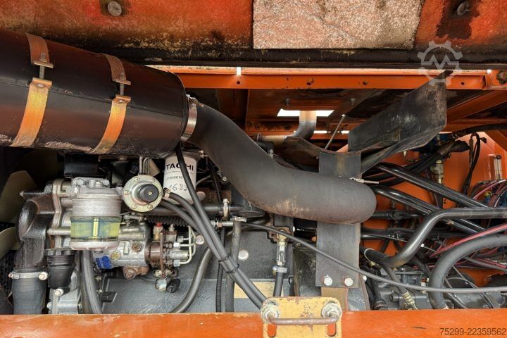 Straßenwalze Hitachi FH120W Mobilbagger / Swiss-Vehicle