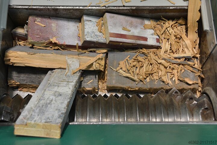 Holzzerkleinerer Schuko ZM 700