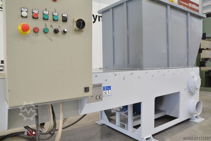 Einwellenzerkleinerer RĘBAK NAZZARENO K700