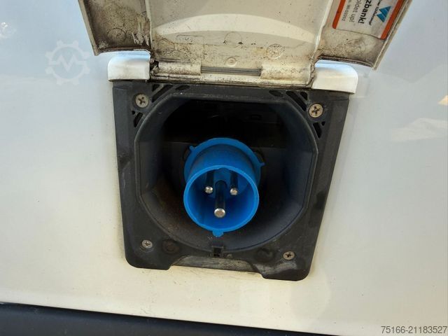 Kühltransporter MERCEDES-BENZ SPRINTER 316 CDI Kühlkasten L2H2 Hochdach*T+N