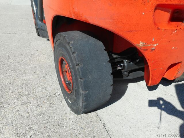 4-wheel forklift Linde H30D-02 Triplex 5,5m