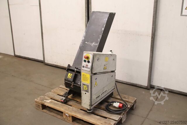 Hammer mill 2.2 kW Rapid 1528