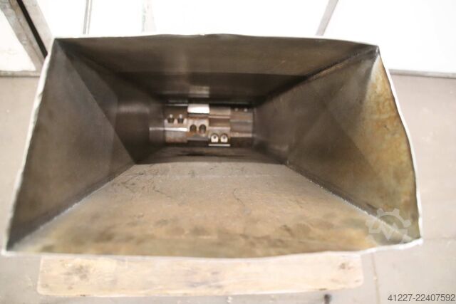 Hammer mill 2.2 kW Rapid 1528
