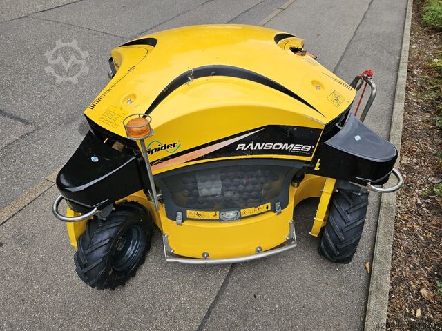 Mower Dvorak Ransomes Spider ILD02