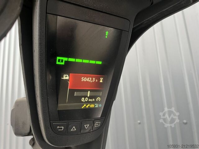 Electric 3-wheel forklift Linde E14-02