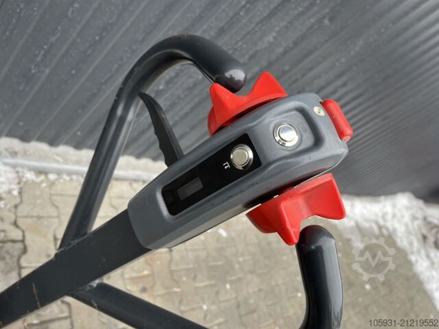 Niederhubwagen Linde MT12