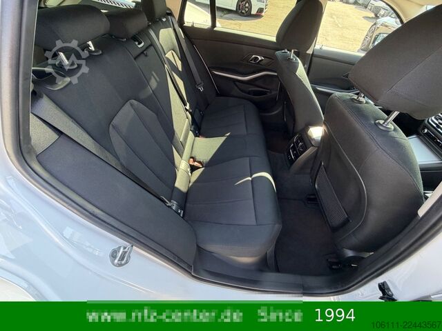 Minibus BMW 320d xDrive Touring M-Shadow Driving Assistant