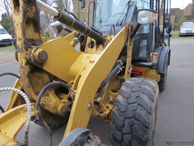Radlader Caterpillar CAT 906 H