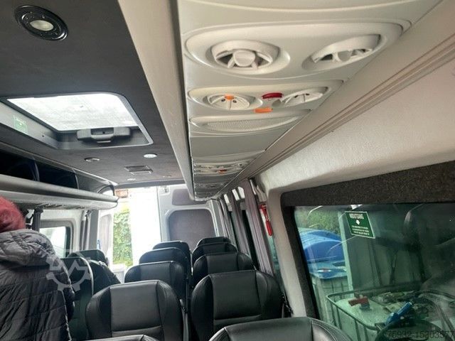 Kleinbus MERCEDES-BENZ Sprinter 519 Handicap KLIMA