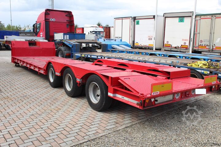 Tiefbett-Sattelauflieger für den Transport von Baumaschinen BERTOJA carrellone culla vasca verricello usato