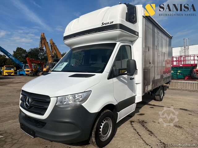 Transporter mit Koffer Mercedes-Benz Sprinter317/LBW/Schlafkabine/Euro 6D