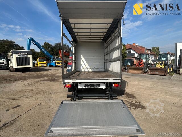 Transporter mit Koffer Mercedes-Benz Sprinter317/LBW/Schlafkabine/Euro 6D