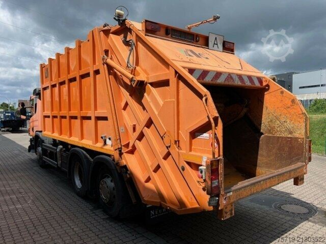 Müllwagen Scania P 320 6x2 Haller Magnum X1EC23