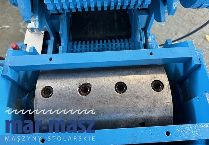 Häcksler Schredder für Holzabfälle Klöckner 80x300K 2WT