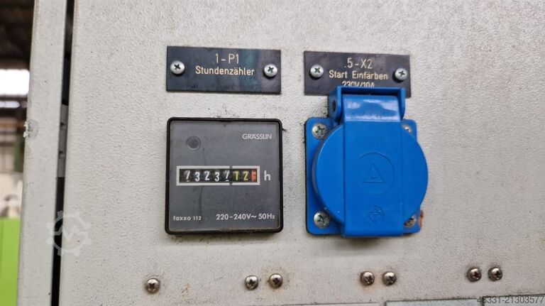 Spritzgiessmaschine bis 5000 KN FERROMATIK-MILACRON MV350