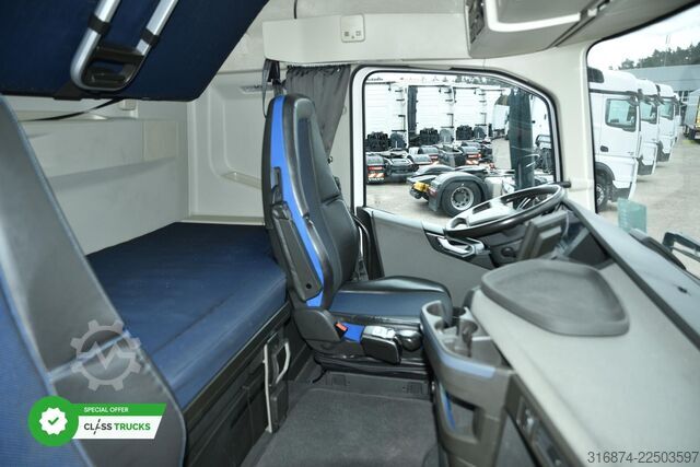 Standard tractor unit VOLVO FH 460 Globetrotter XL i-Save