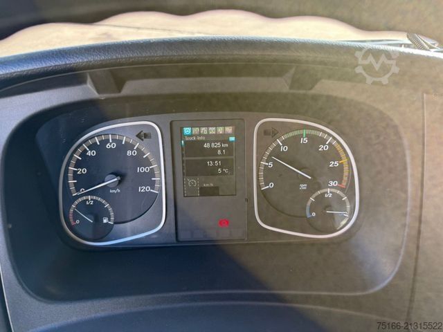 Tipper van MERCEDES-BENZ ATEGO 816 Kipper 3-Seiten*KRAN HIAB X 078*2xAHK