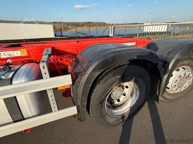 Truck chassis MERCEDES-BENZ Arocs 3240 8x2 - 3 x Lenkachsen