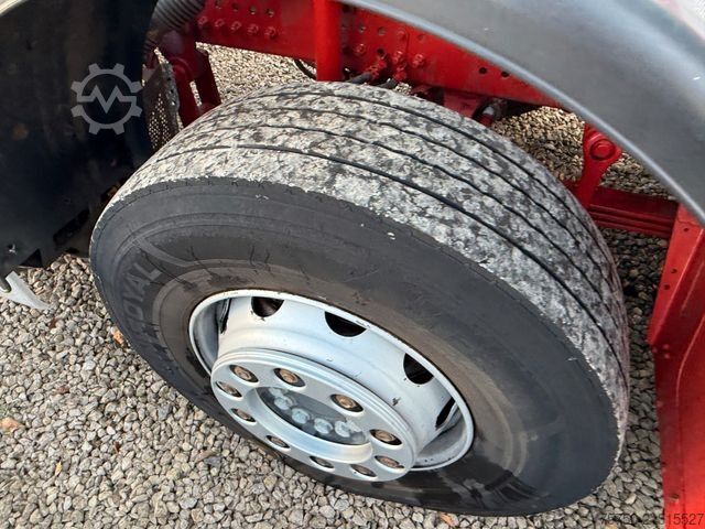 Truck chassis MERCEDES-BENZ Arocs 3240 8x2 - 3 x Lenkachsen