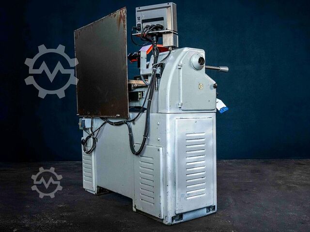 Leit- und Zugspindeldrehmaschine WEILER MATADOR