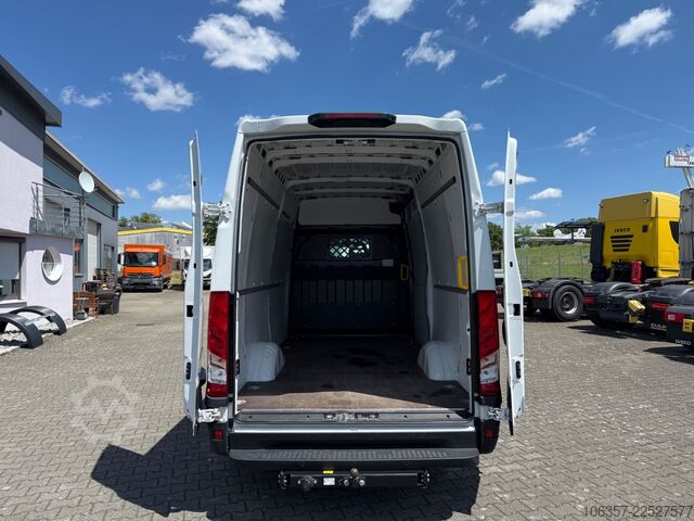 High top van IVECO Daily 35S16V Klima, PDC, RD 3520mm, AHK,Tacho