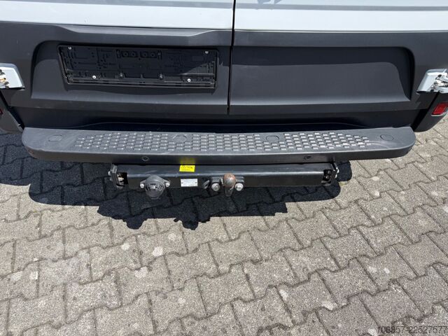 High top van IVECO Daily 35S16V Klima, PDC, RD 3520mm, AHK,Tacho