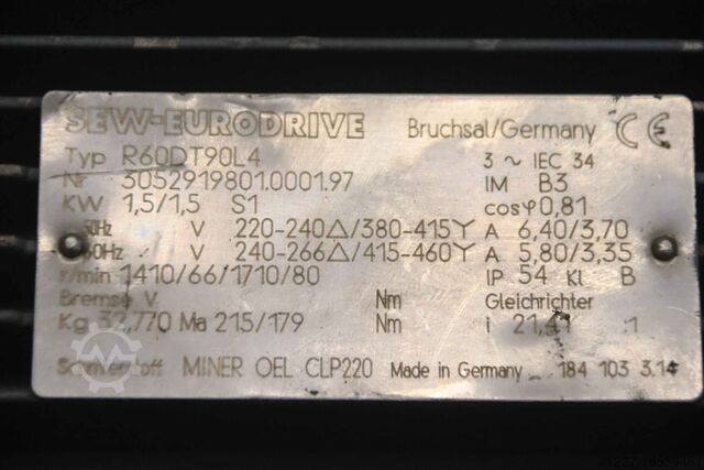 Gear motor 1.5 kW 66 rpm SEW-Eurodrive R60DT90L4