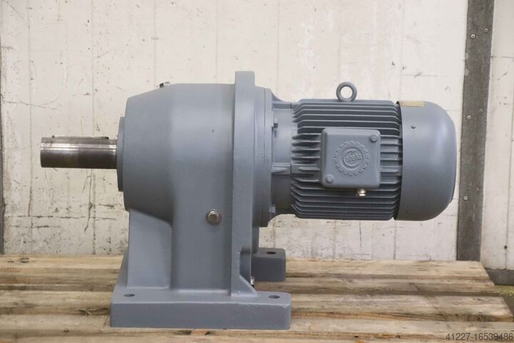 Getriebemotor 5,5 kW 20 U/min Bockwoldt CB9-132M/6D