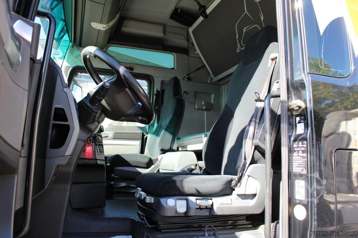 Standard tractor unit MAN TGX 18.480 XXL  Retarder Standheizung
