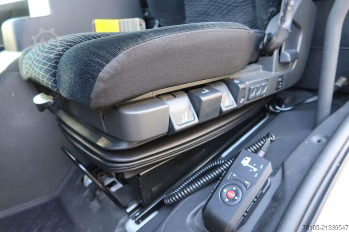 Kühl-/Tiefkühltransport Mercedes-Benz Atego 1524 Koelwagen + Laadklep 1500 kg