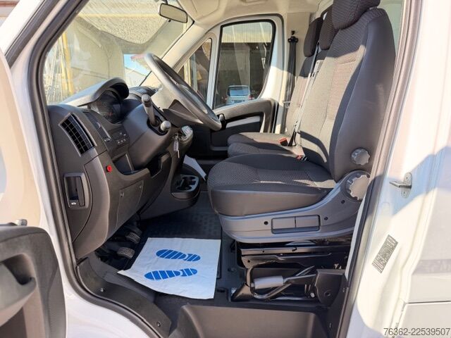Box van Opel Movano C L4 3,5t 2.2D Koffer m. Ladebord