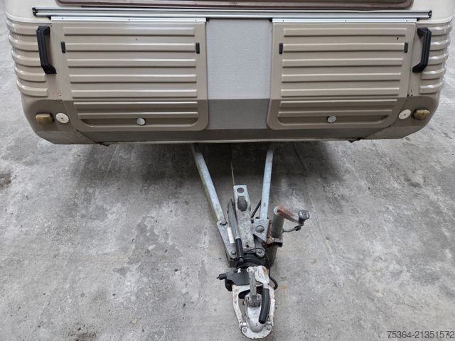 Wohnwagen KIP KG 48 TN Wohnwagen Toilet + Etagenbett