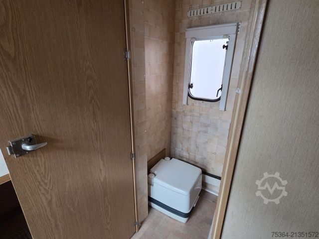 Wohnwagen KIP KG 48 TN Wohnwagen Toilet + Etagenbett