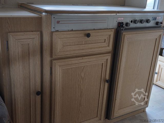 Wohnwagen KIP KG 48 TN Wohnwagen Toilet + Etagenbett