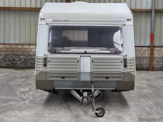 Wohnwagen KIP KG 45 TLB Wohnwagen Toilet + Etagenbett