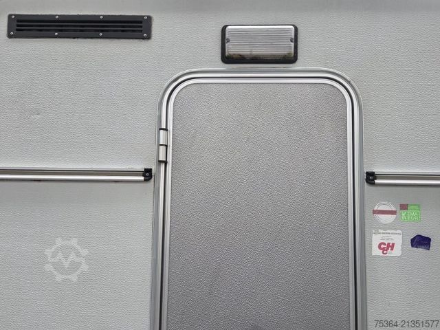 Wohnwagen KIP KG 45 TLB Wohnwagen Toilet + Etagenbett