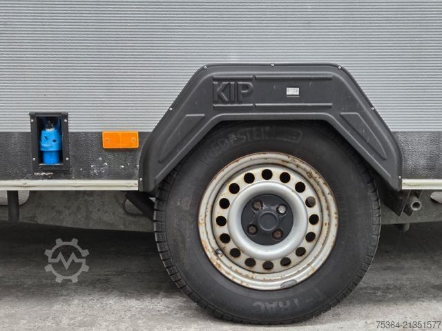 Wohnwagen KIP KG 45 TLB Wohnwagen Toilet + Etagenbett