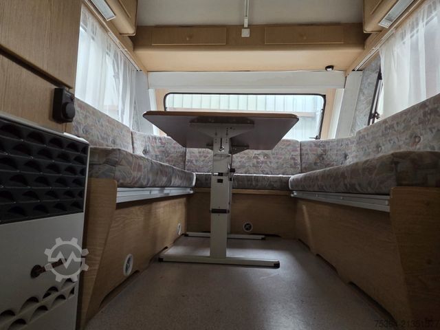 Wohnwagen KIP KG 45 TLB Wohnwagen Toilet + Etagenbett