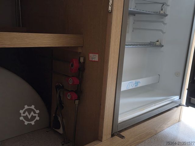 Wohnwagen KIP KG 45 TLB Wohnwagen Toilet + Etagenbett
