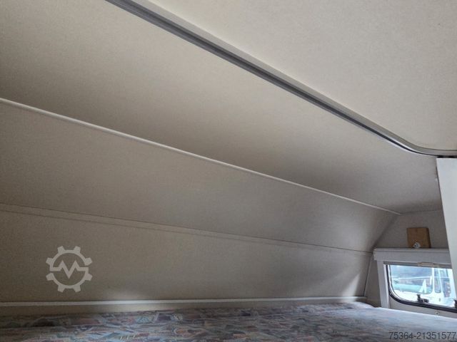 Wohnwagen KIP KG 45 TLB Wohnwagen Toilet + Etagenbett