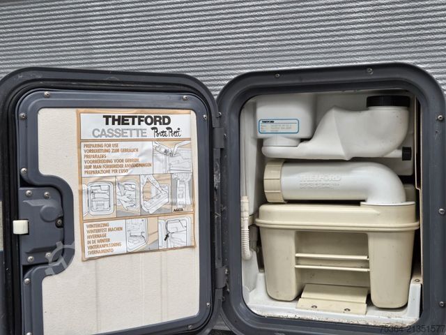 Wohnwagen KIP KG 45 TLB Wohnwagen Toilet + Etagenbett